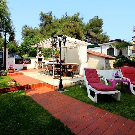 Apartments Vista Пореч Экстерьер фото