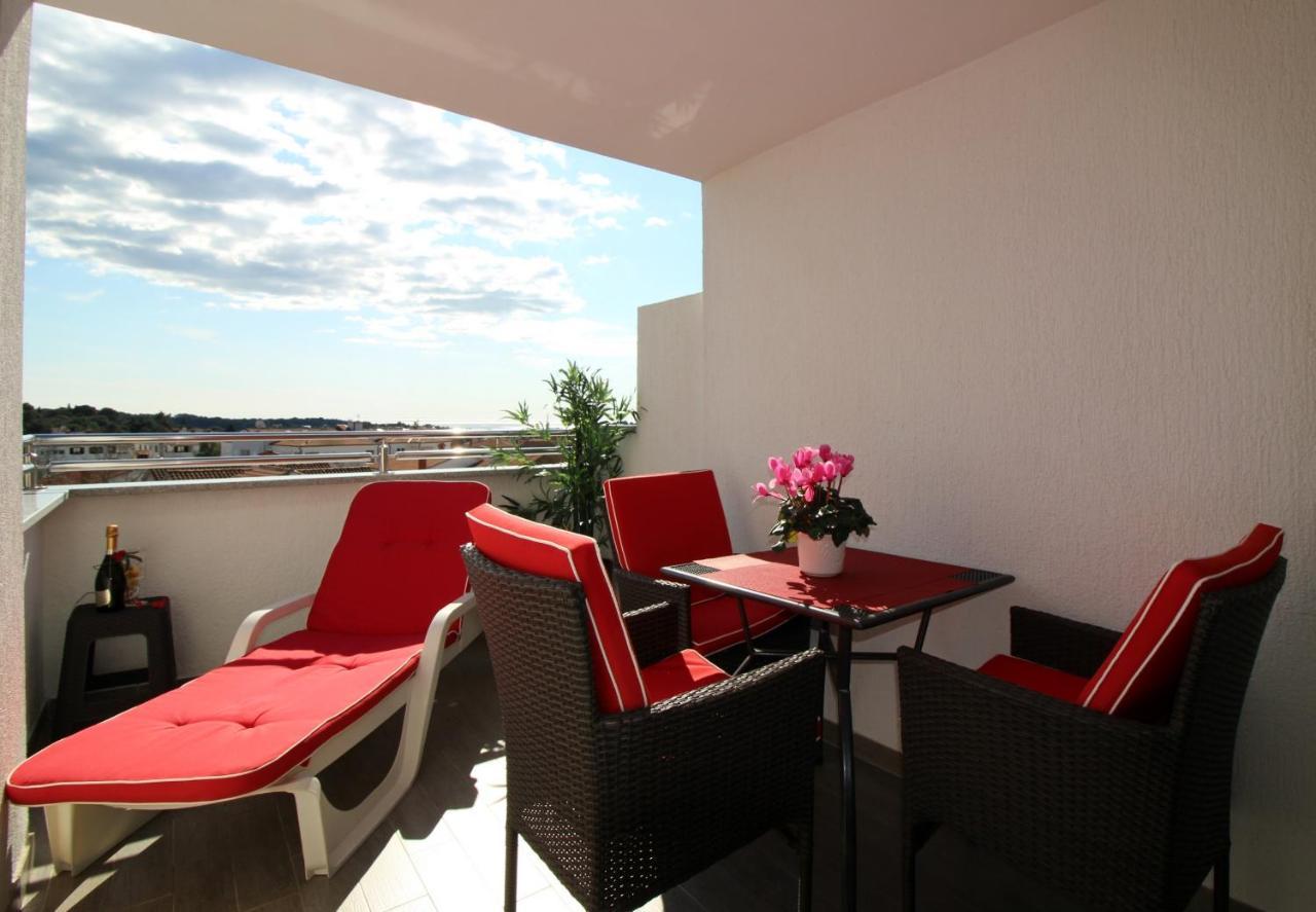 Apartments Vista Пореч Экстерьер фото