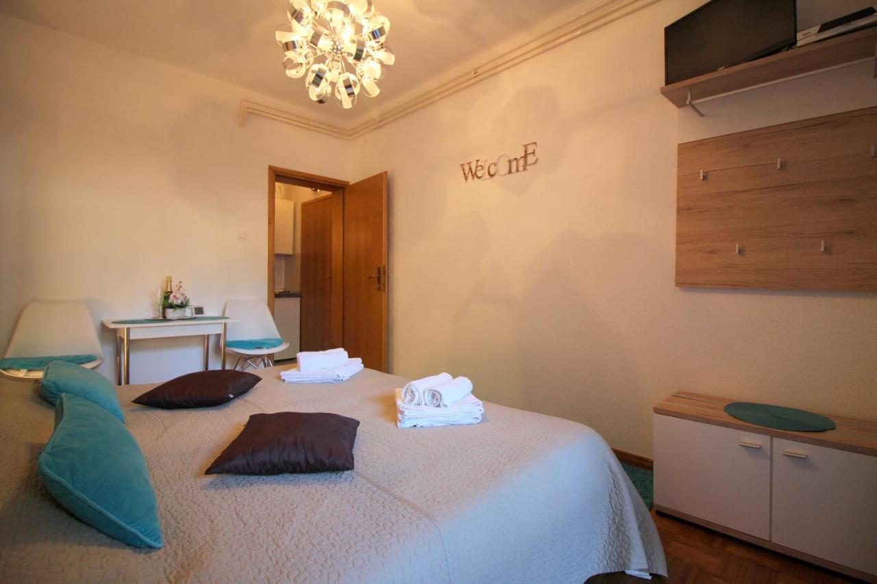 Apartments Vista Пореч Экстерьер фото