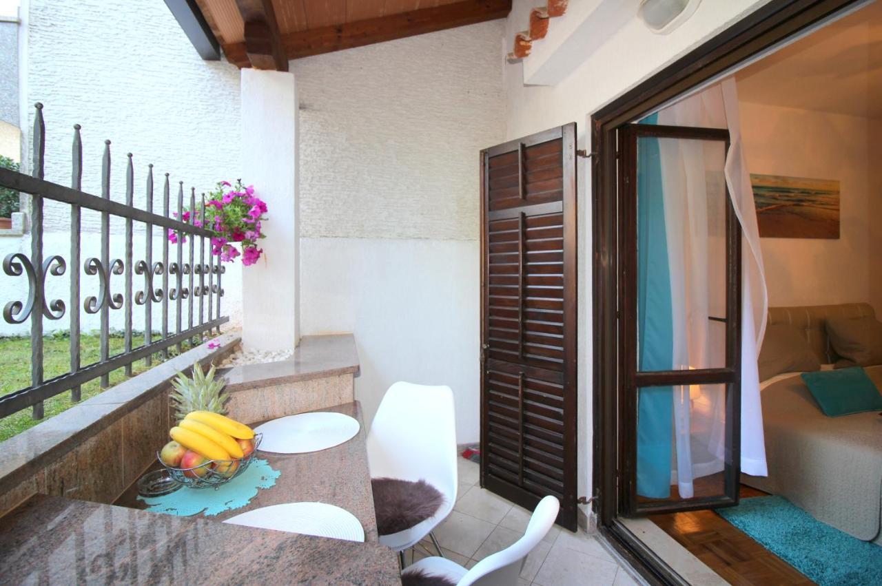 Apartments Vista Пореч Экстерьер фото