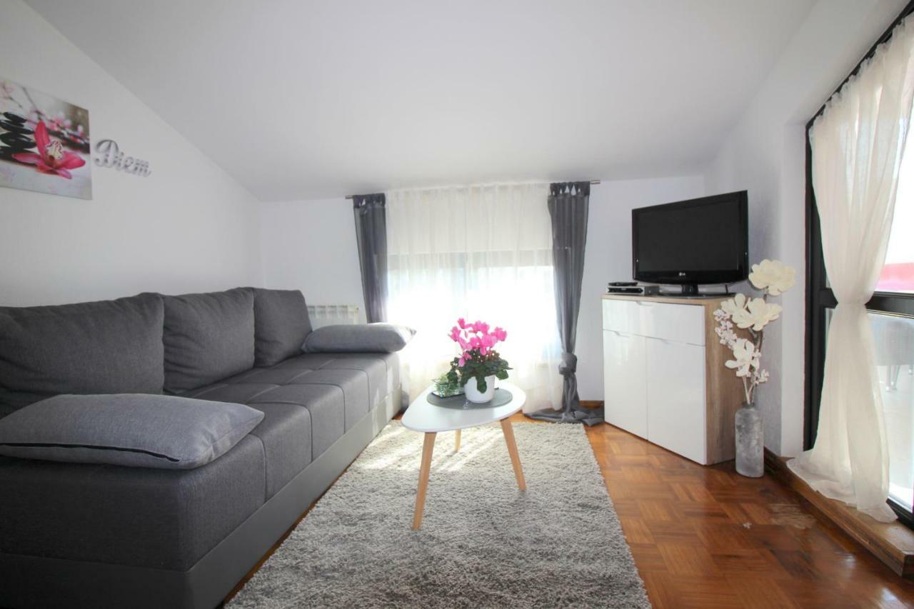 Apartments Vista Пореч Экстерьер фото